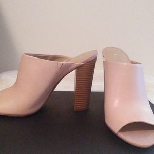 Pink Mule slide